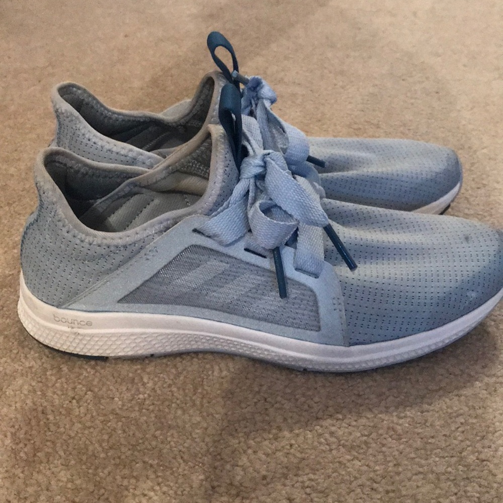 Adidas gym shoe